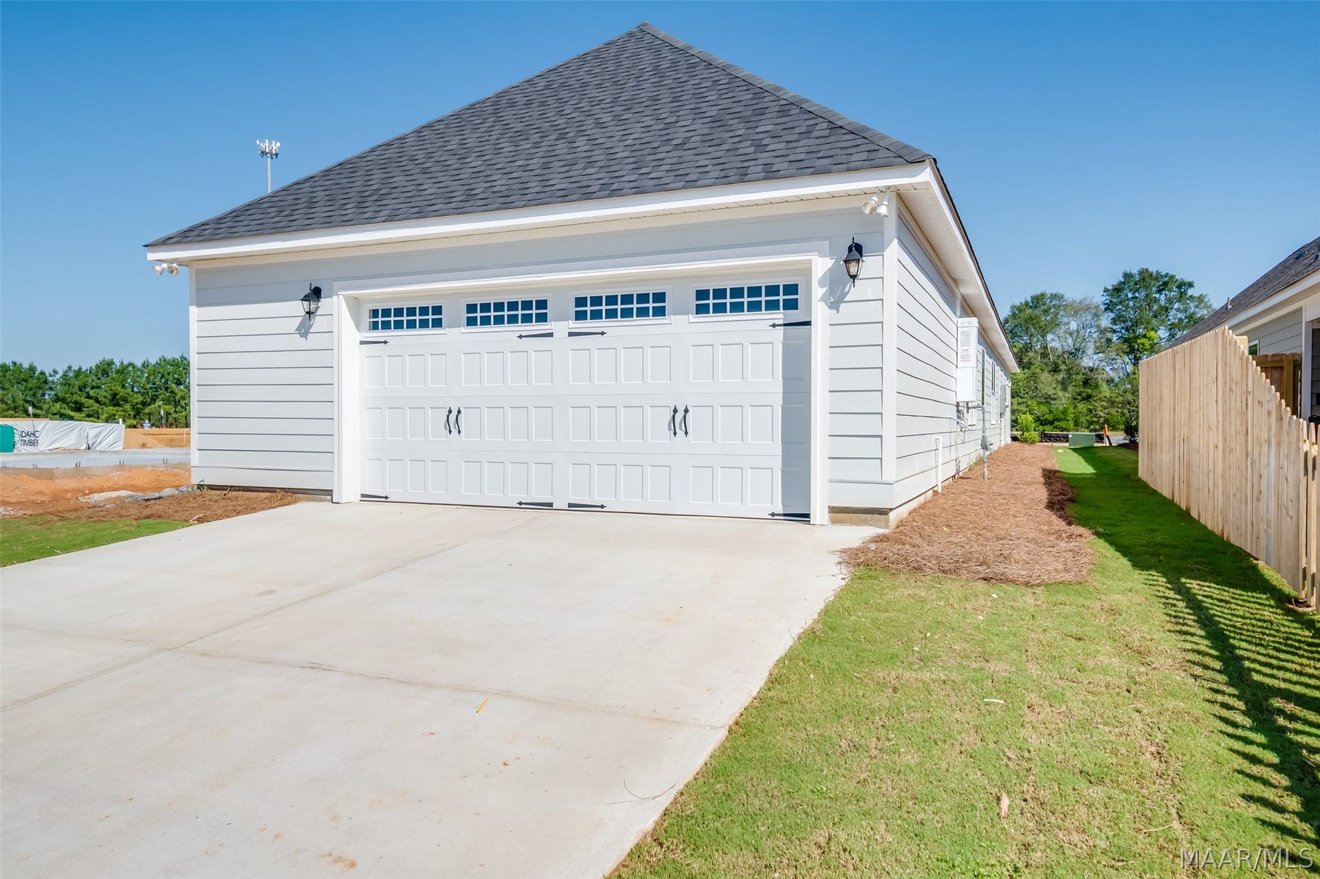 55 Meadowbrooke Drive, Wetumpka, AL 36092