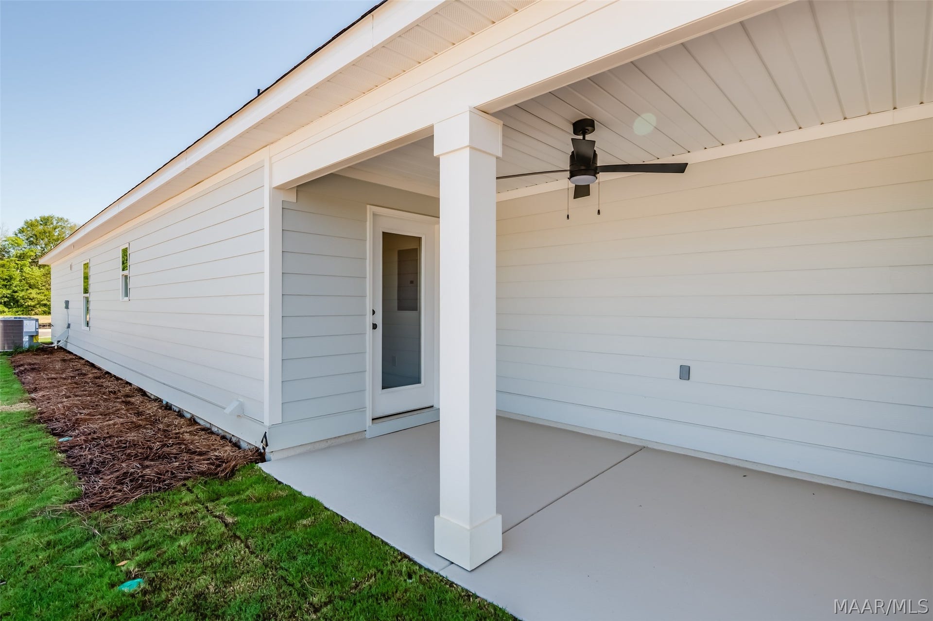 55 Meadowbrooke Drive, Wetumpka, AL 36092