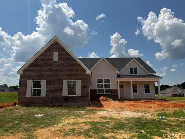 111 Saratoga Lane, Prattville, AL 36066
