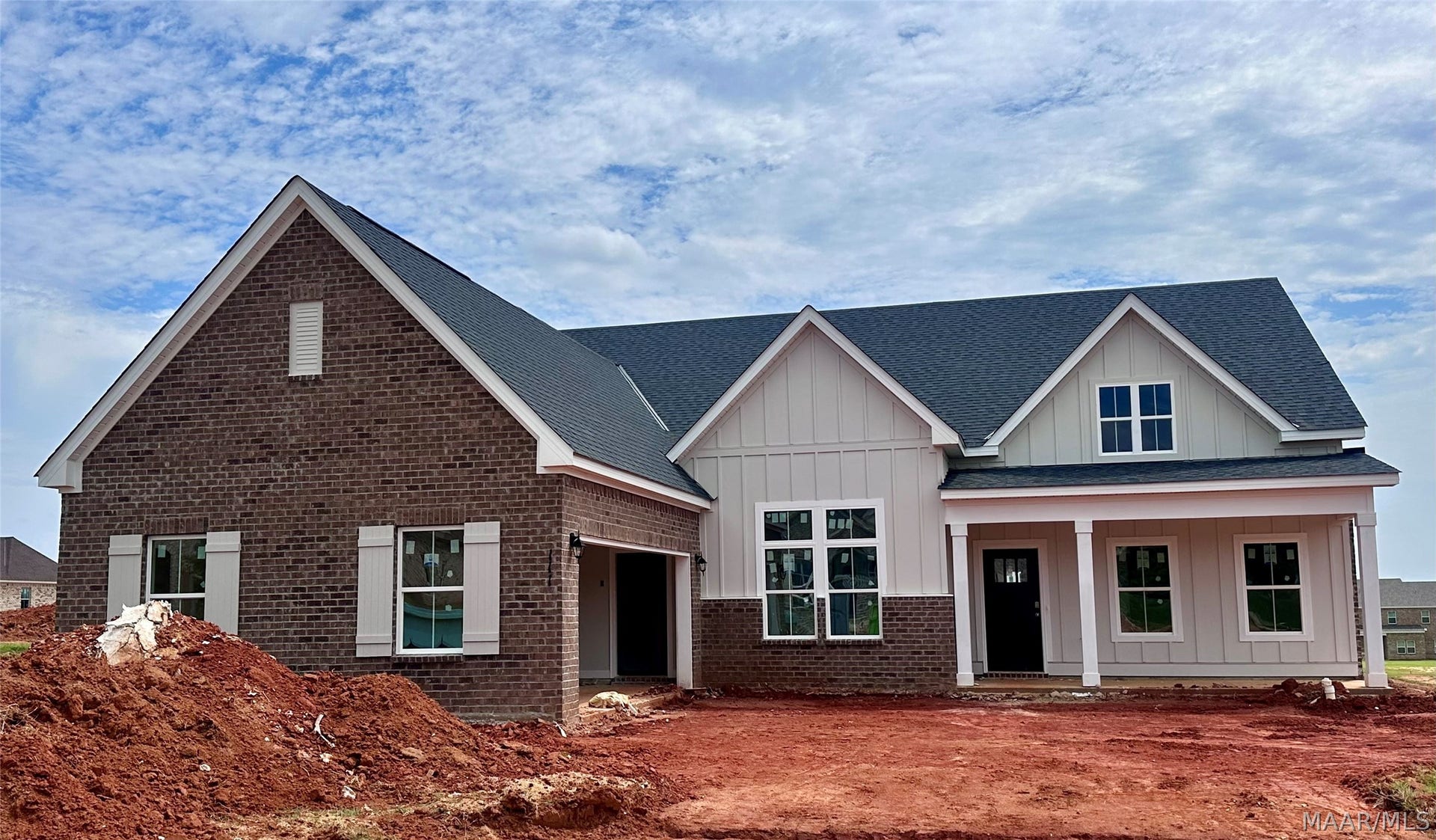 111 Saratoga Lane, Prattville, AL 36066