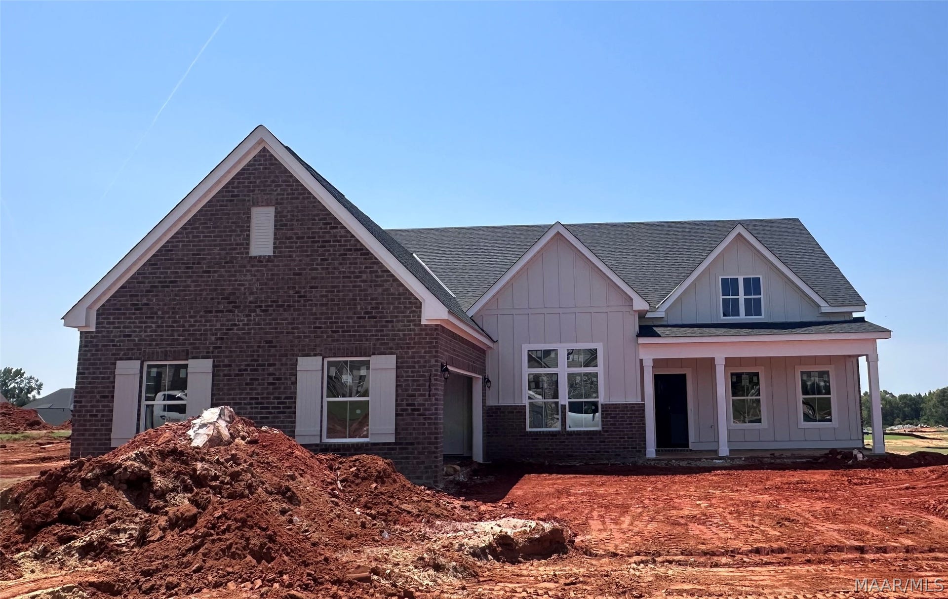 111 Saratoga Lane, Prattville, AL 36066