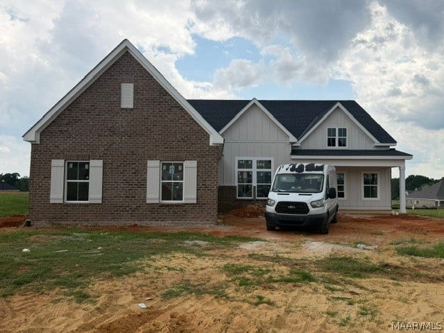 111 Saratoga Lane, Prattville, AL 36066