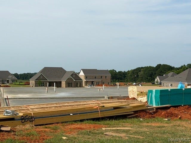 111 Saratoga Lane, Prattville, AL 36066