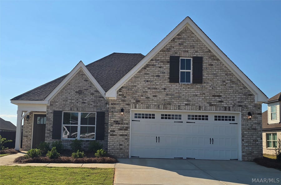 Property photo for 1001 Pearl Drive, Prattville, AL