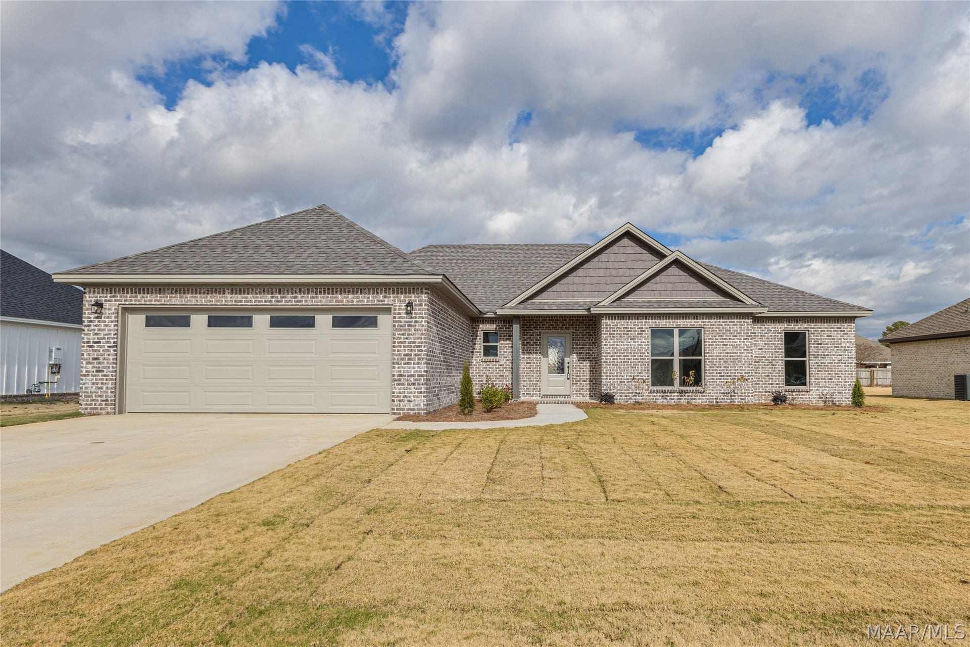 266 Cotton Terrace Loop, Deatsville, AL 36022 Finished version of the same house