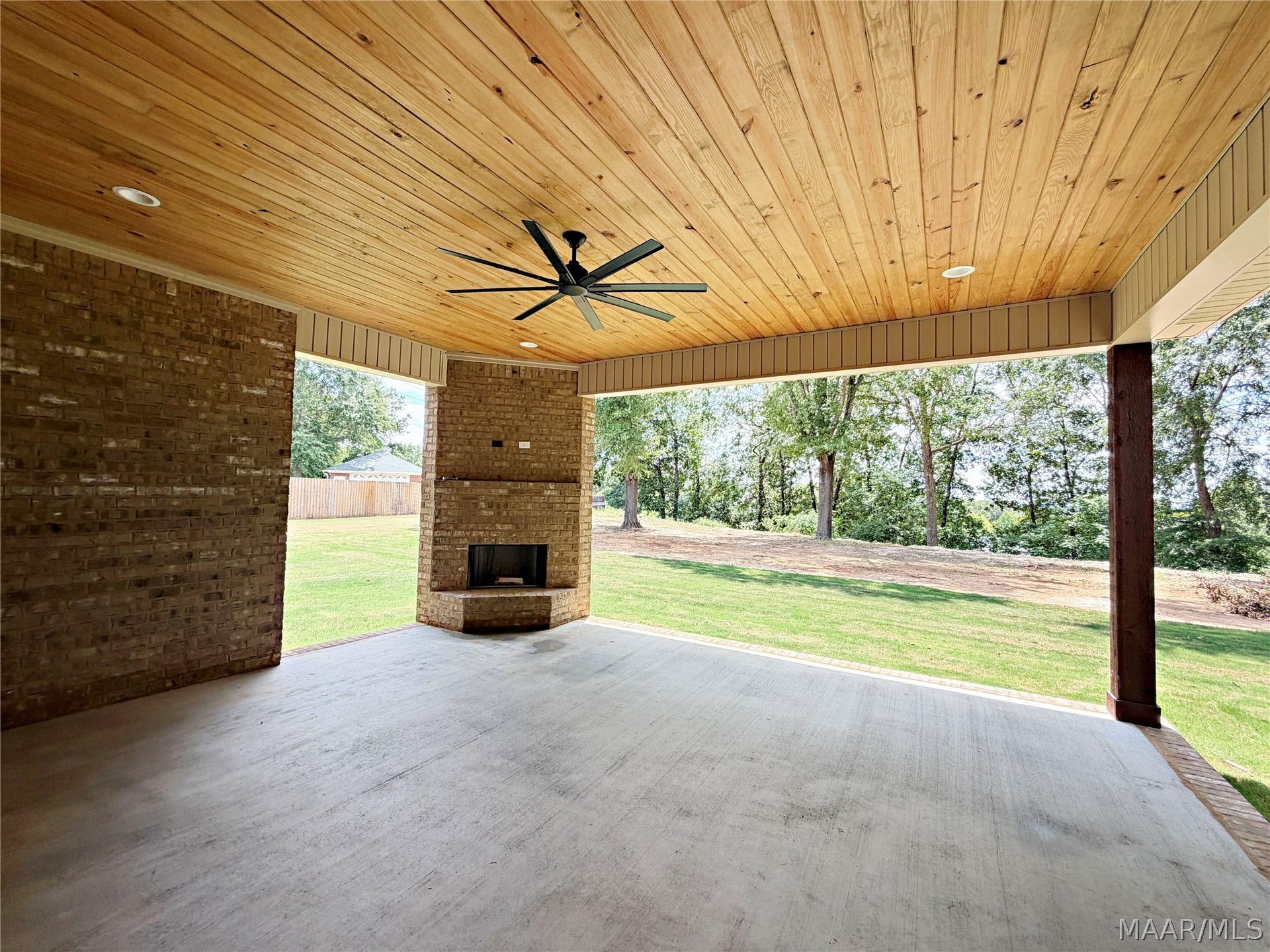 811 Winding Wood Drive, Wetumpka, AL 36093 811 Winding Wood Drive, Wetumpka, AL 36093