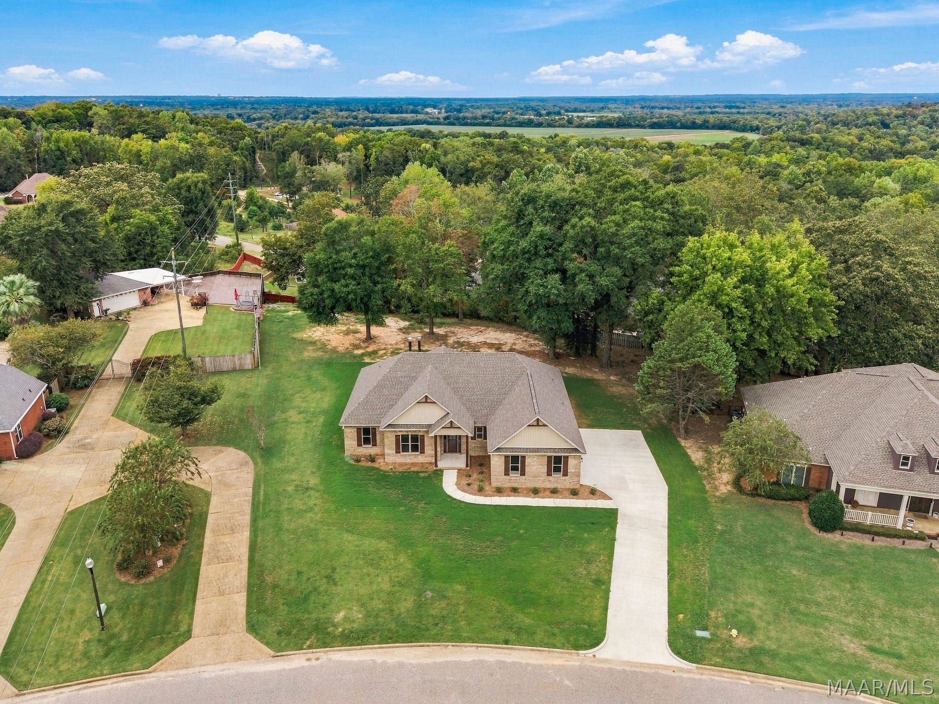 811 Winding Wood Drive, Wetumpka, AL 36093 811 Winding Wood Drive, Wetumpka, AL 36093