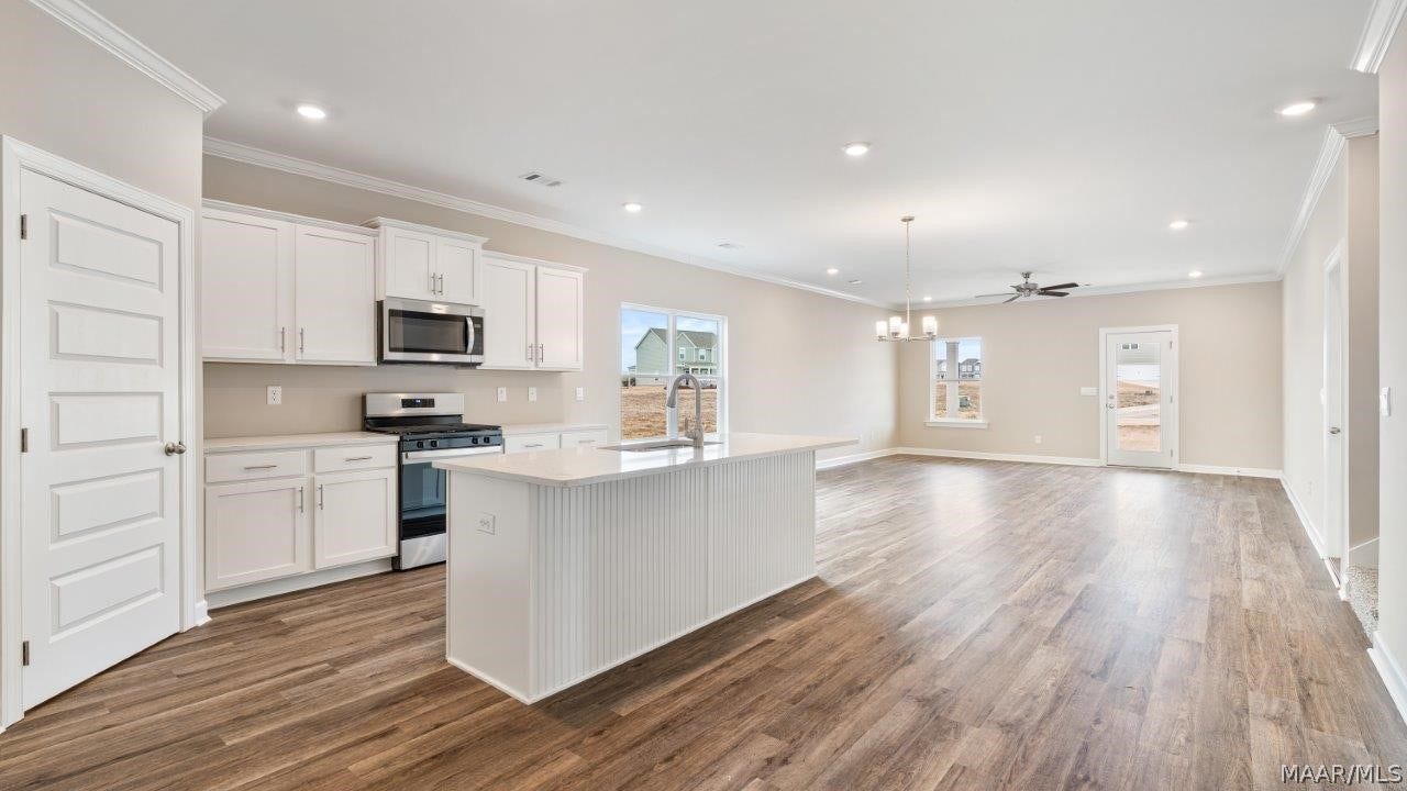 1724 Windsor Hill Lane, Montgomery, AL 36106