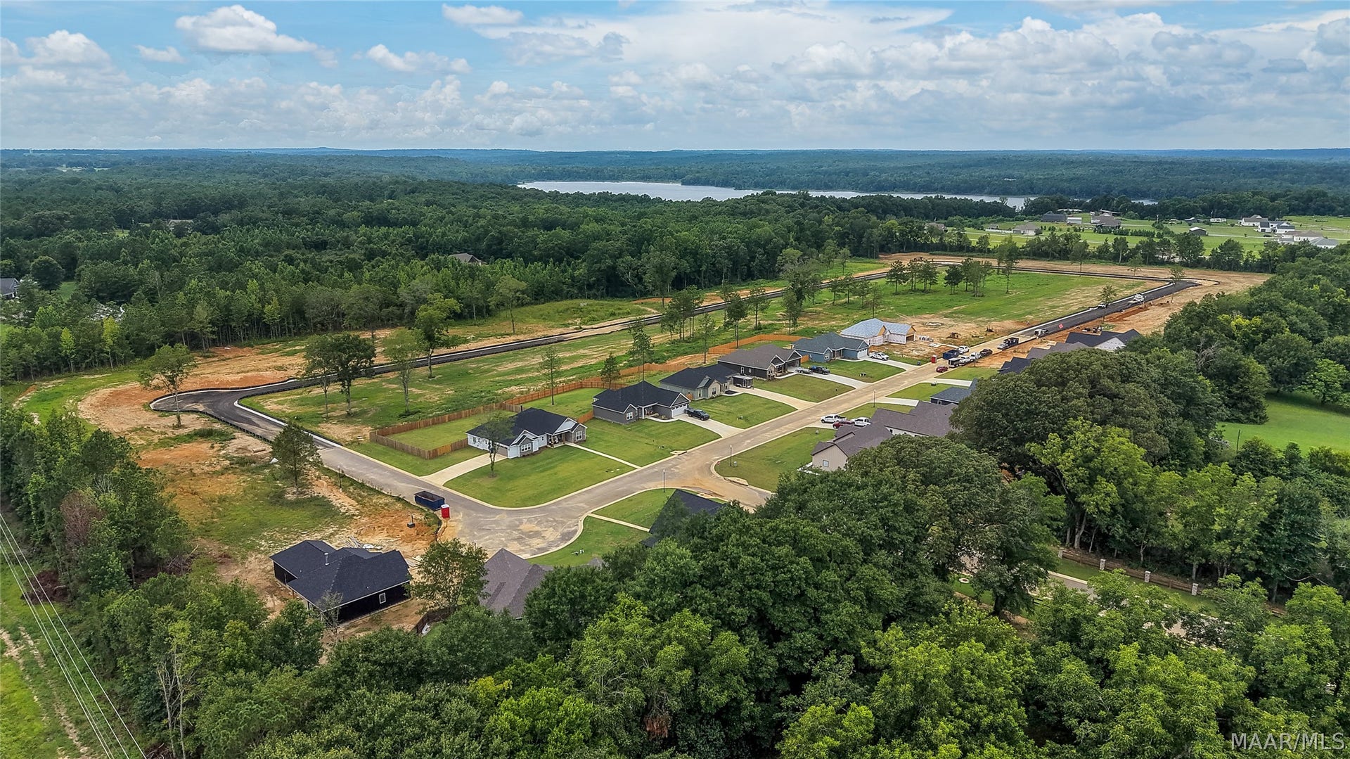83 Lorie Lee Loop, Deatsville, AL 36022 83 Lorie Lee Loop, Deatsville, AL 36022