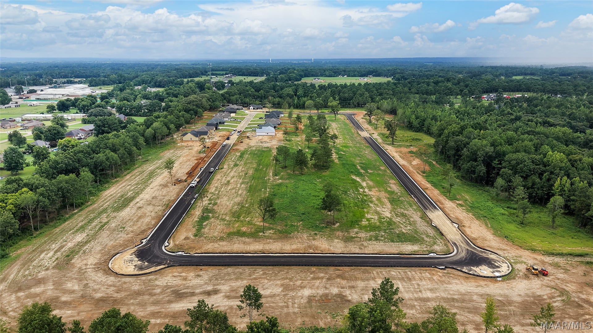 83 Lorie Lee Loop, Deatsville, AL 36022 83 Lorie Lee Loop, Deatsville, AL 36022
