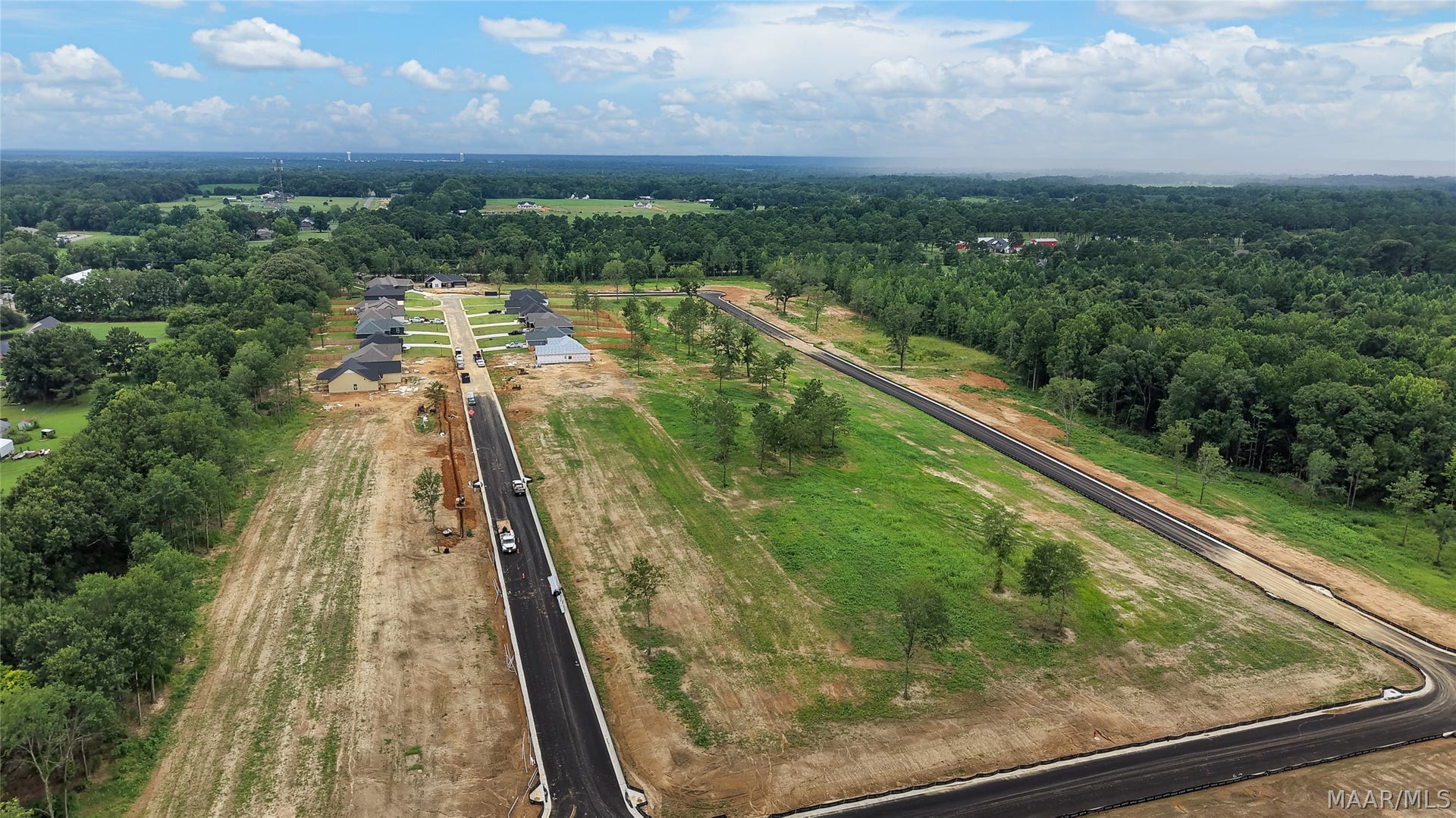 83 Lorie Lee Loop, Deatsville, AL 36022 83 Lorie Lee Loop, Deatsville, AL 36022