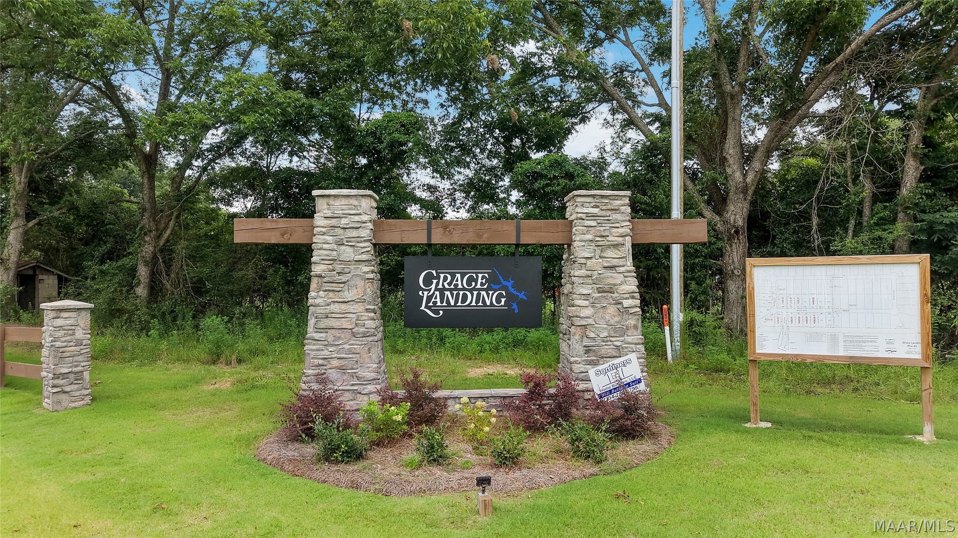 84 Lorie Lee Loop, Deatsville, AL 36022 84 Lorie Lee Loop, Deatsville, AL 36022