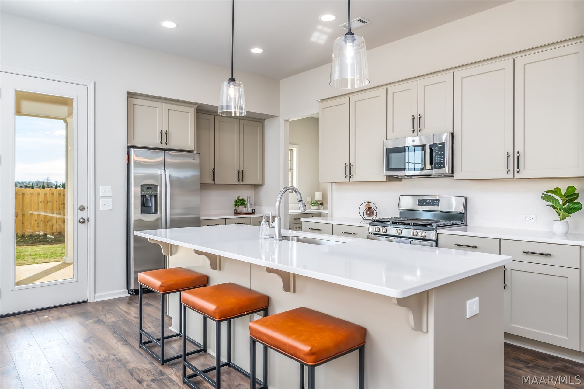 358 Ashling Avenue, Pike Road, AL 36064 358 Ashling Avenue, Pike Road, AL 36064
