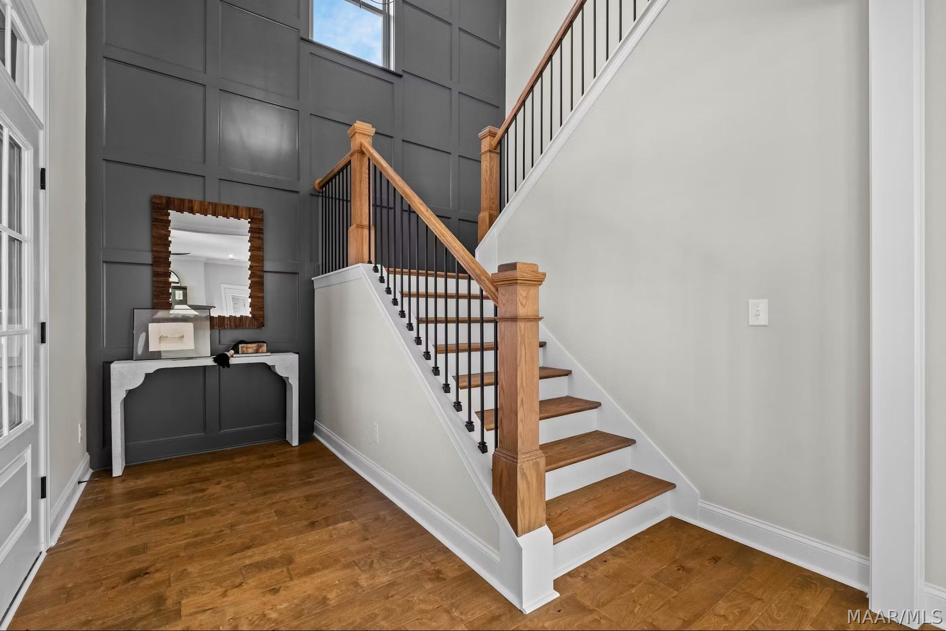 520 Argyle Circle, Pike Road, AL 36064 Foyer example
