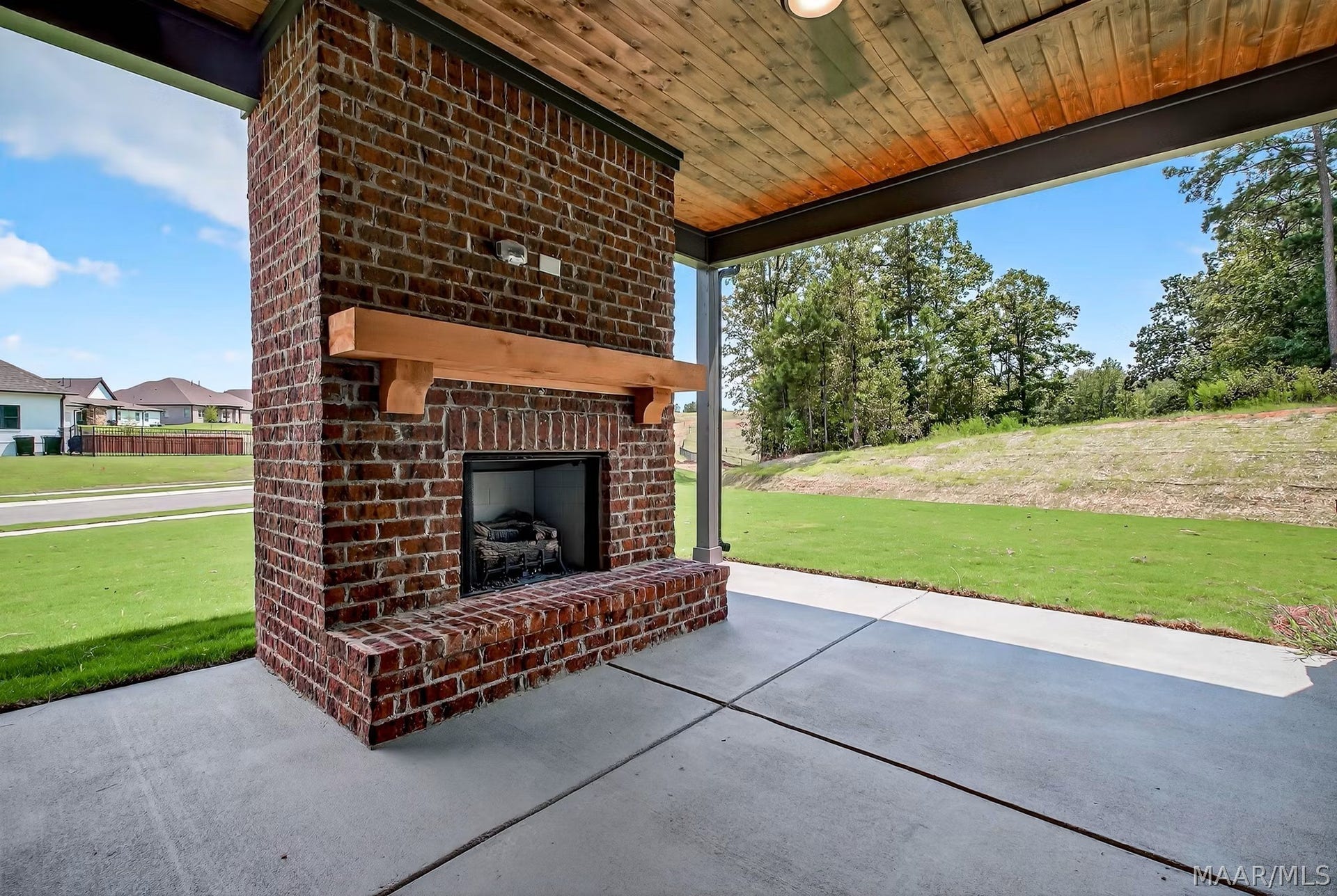 549 Argyle Circle, Pike Road, AL 36064 549 Argyle Circle, Pike Road, AL 36064