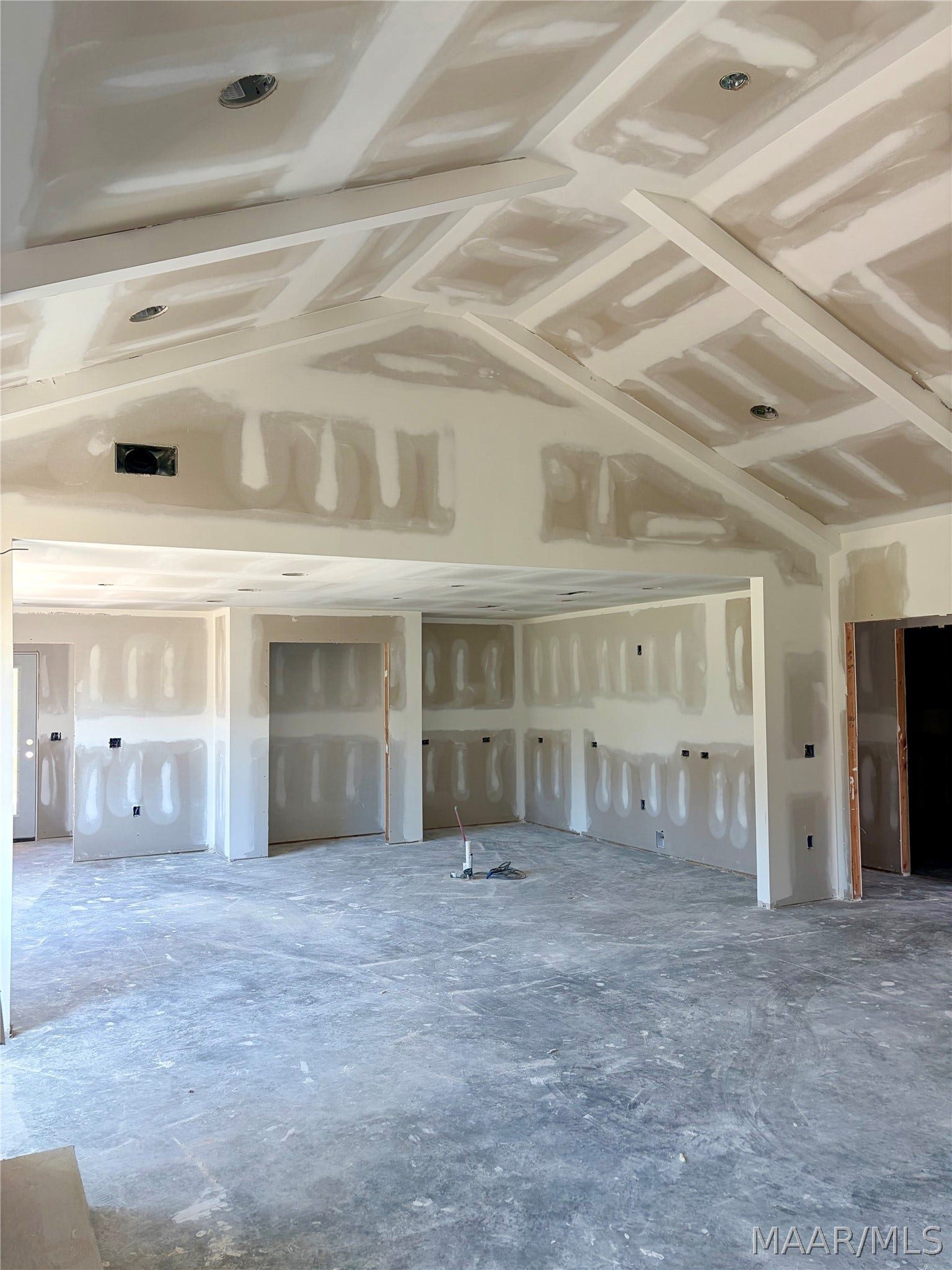828 Edmund Lane, Pike Road, AL 36064 828 Edmund Lane, Pike Road, AL 36064