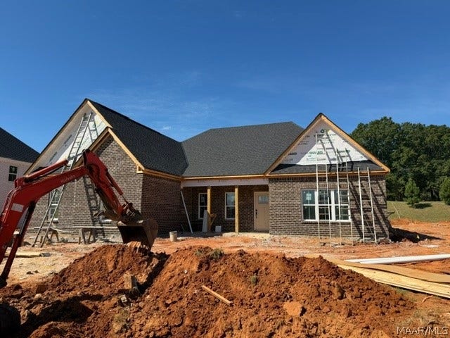 Property photo for 1025 Sunfield Drive, Prattville, AL