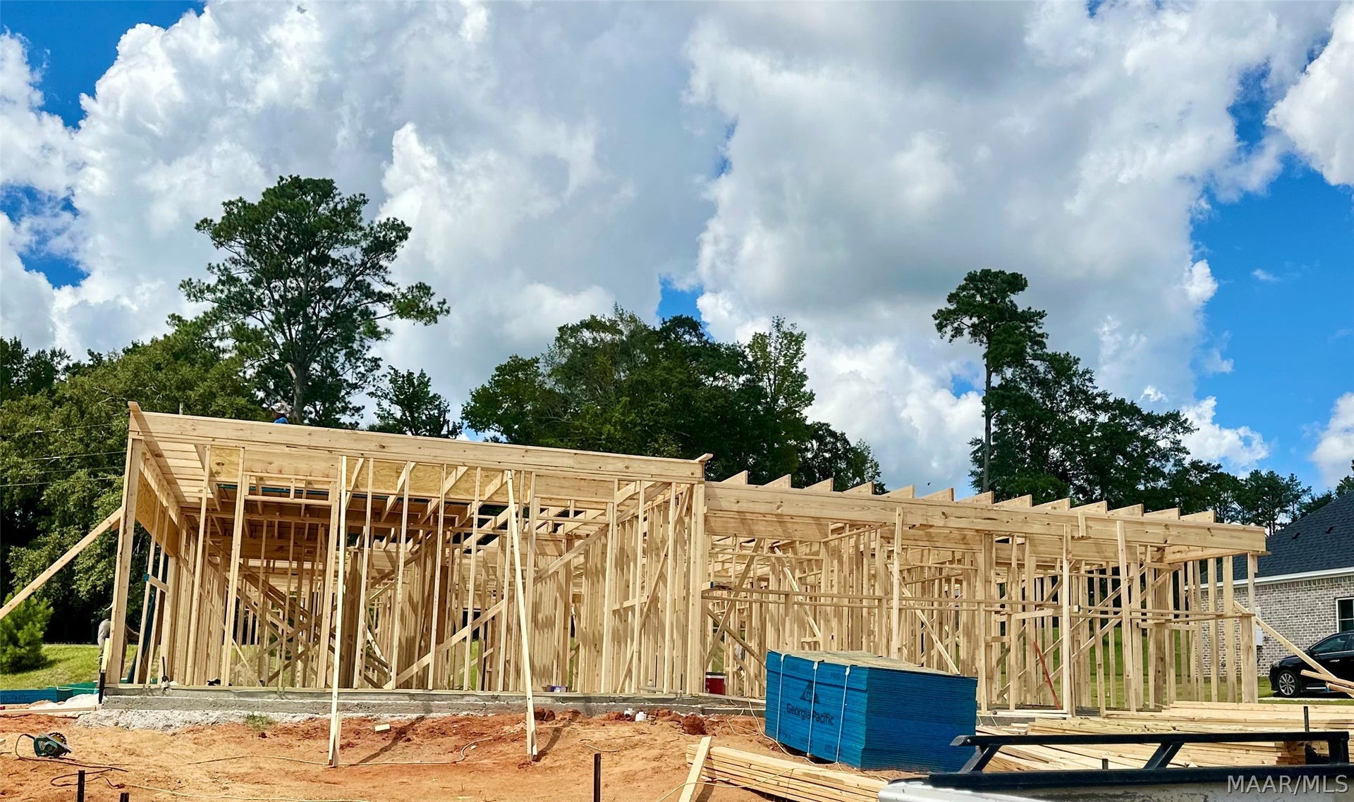 1031 Sunfield Drive, Prattville, AL 36066