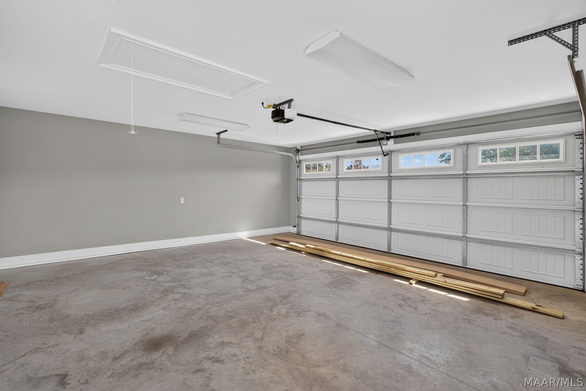 2-car garage
