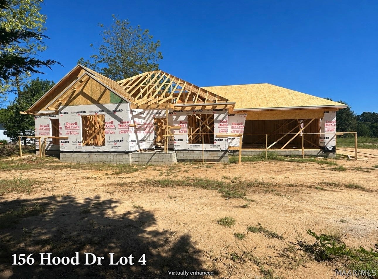 156 Hood Drive, Deatsville, AL 36022