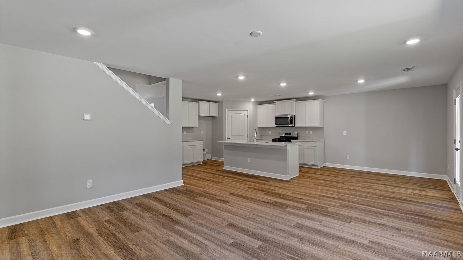 3328 Knotts Drive, Montgomery, AL 36116 3328 Knotts Drive, Montgomery, AL 36116