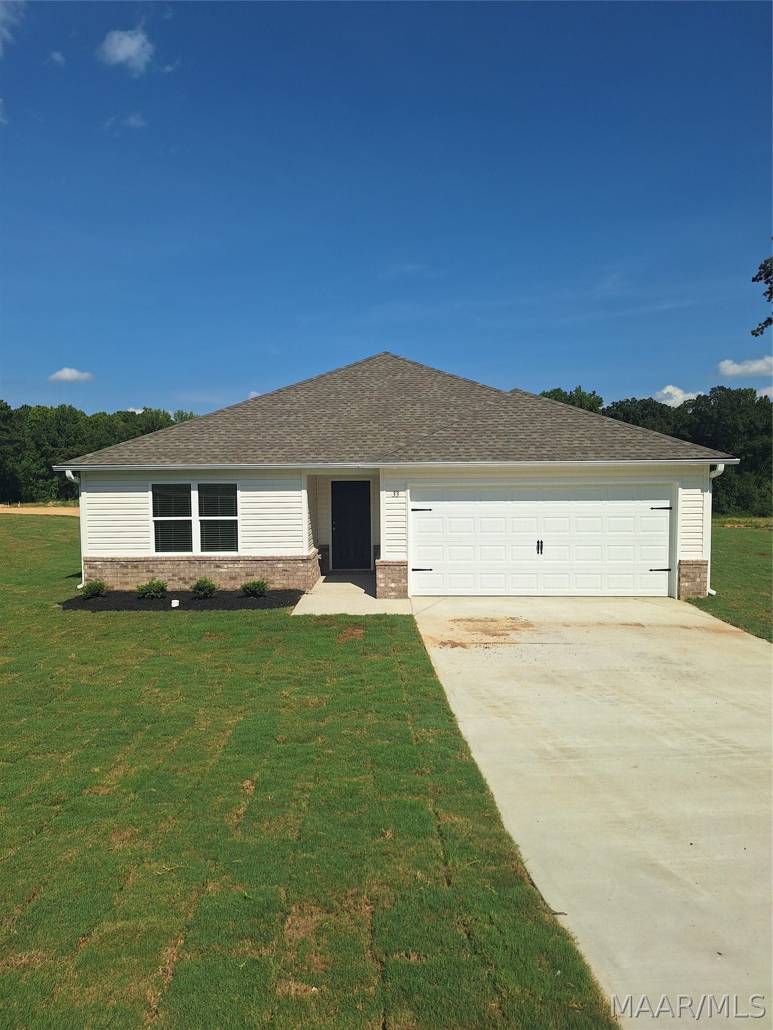 42 Spanish Court, Eclectic, AL 36024 Photos are of 33 Spanish Ct which is completed
