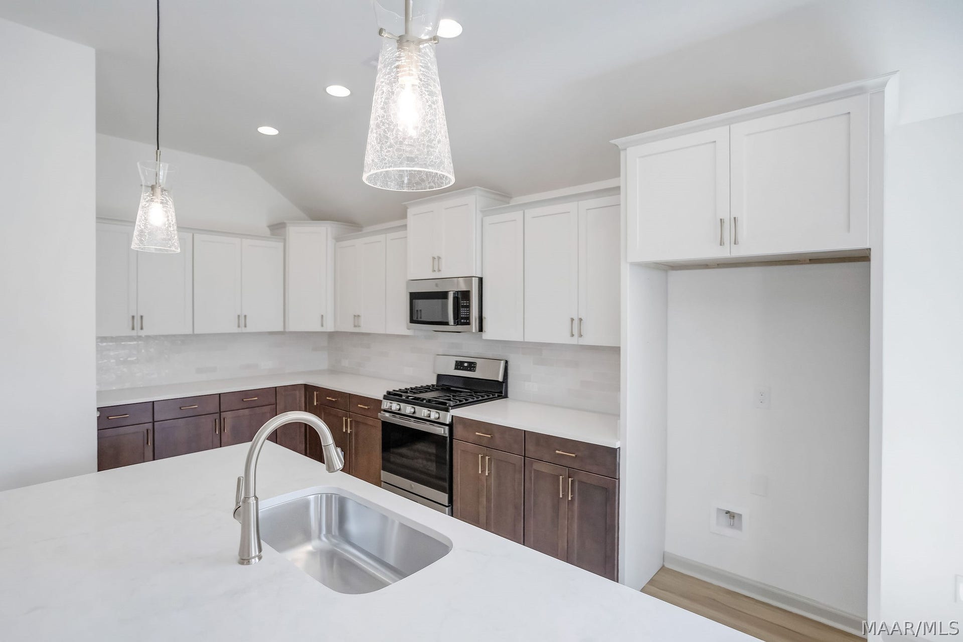 404 Hawthorne Ridge Drive, Montgomery, AL 36117 404 Hawthorne Ridge Drive, Montgomery, AL 36117