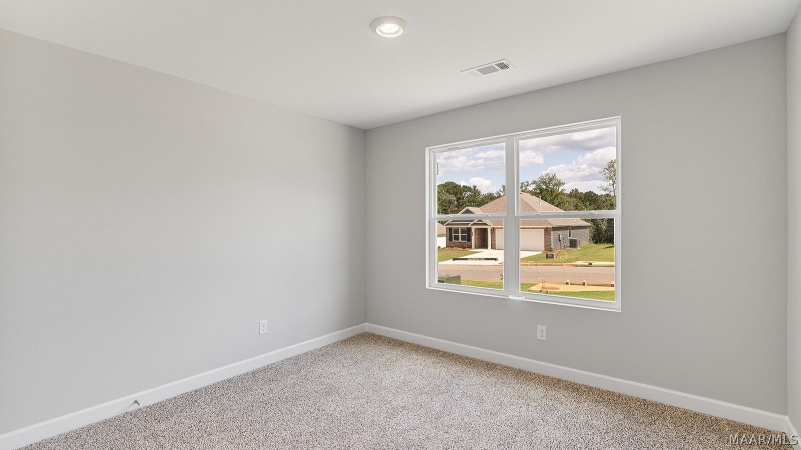 214 Sawtooth Drive, Troy, AL 36079 214 Sawtooth Drive, Troy, AL 36079