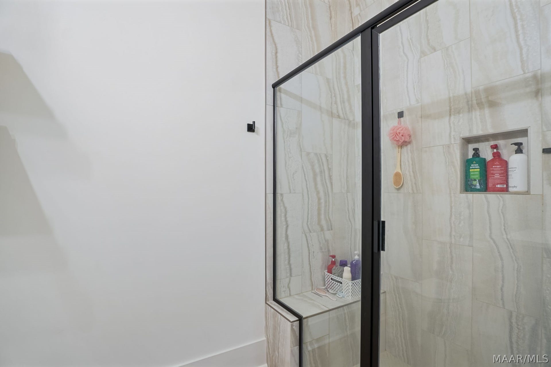 581 King's Meadow Street, Pike Road, AL 36064 Bathroom near bedroom 4