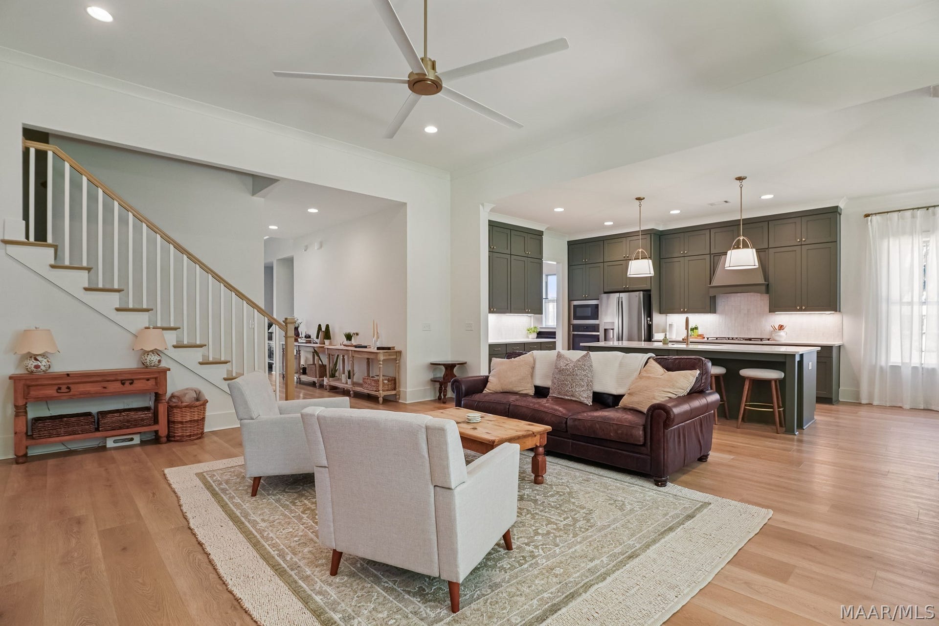 581 King's Meadow Street, Pike Road, AL 36064 Great room looking toward the kitchen