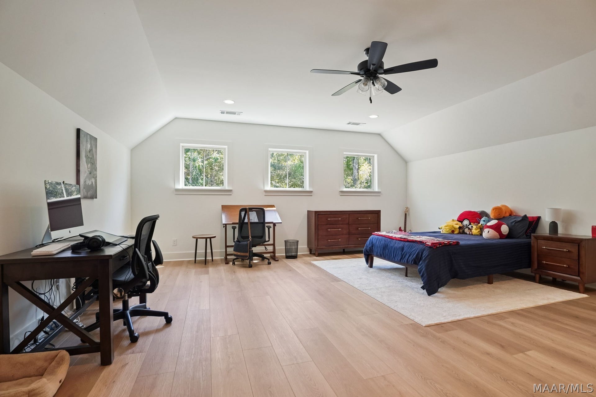 581 King's Meadow Street, Pike Road, AL 36064 Bonus room currently used as a 5th bedroom