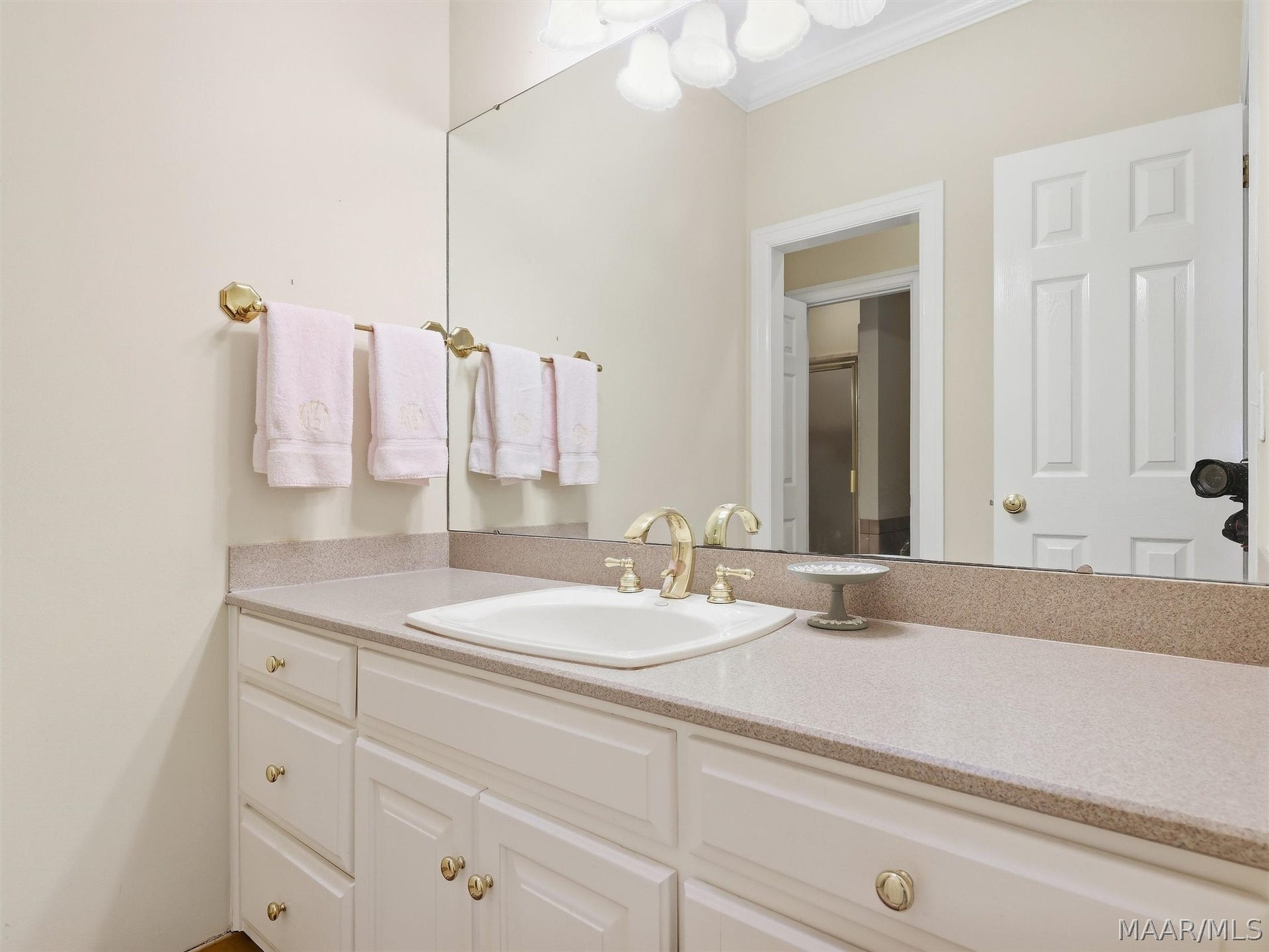 3201 Colline Close, Montgomery, AL 36106 3201 Colline Close, Montgomery, AL 36106
