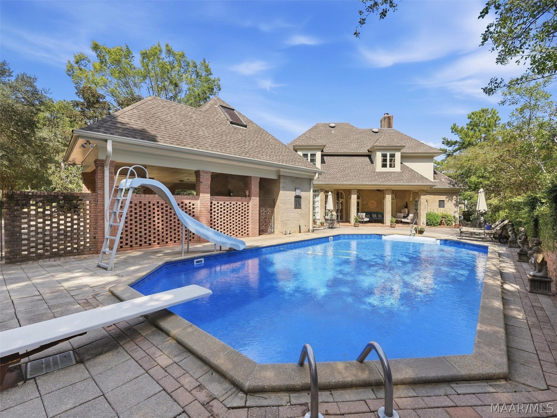 3201 Colline Close, Montgomery, AL 36106 3201 Colline Close, Montgomery, AL 36106