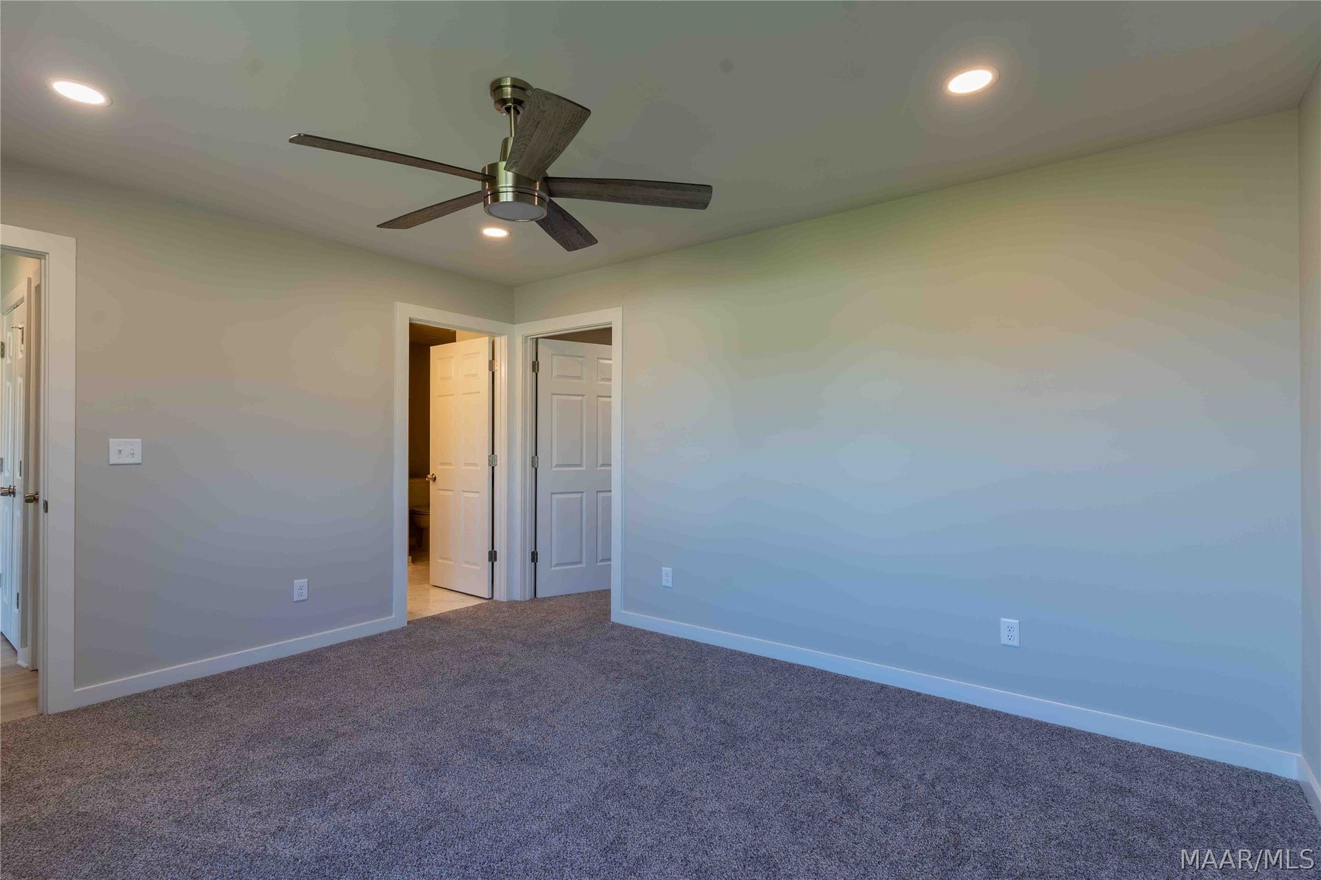 6101 Burbank Crossing Loop, Montgomery, AL 36117 6101 Burbank Crossing Loop, Montgomery, AL 36117