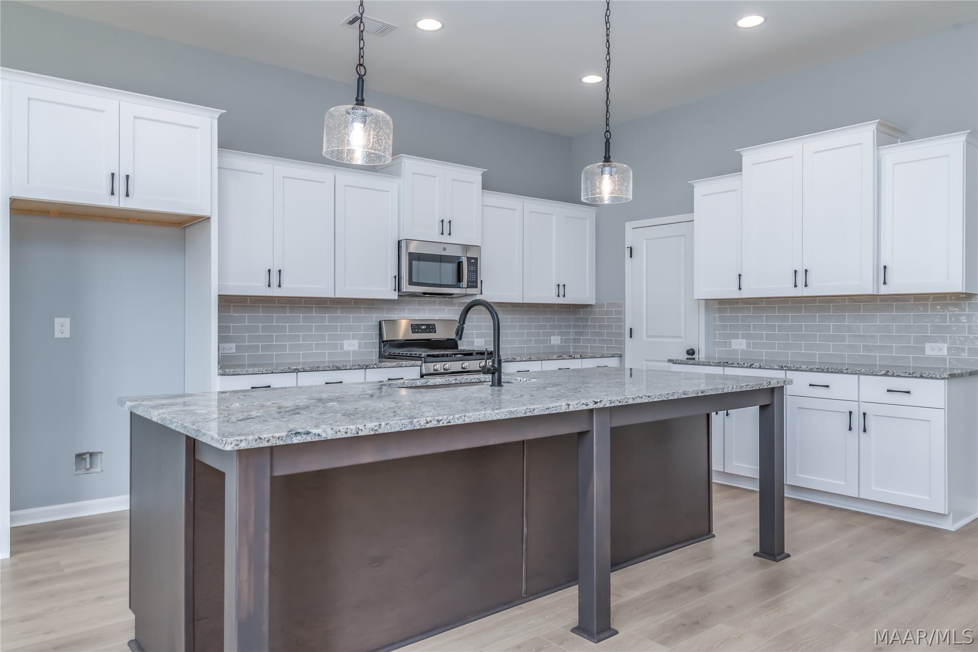 400 Hawthorne Ridge Drive, Montgomery, AL 36117