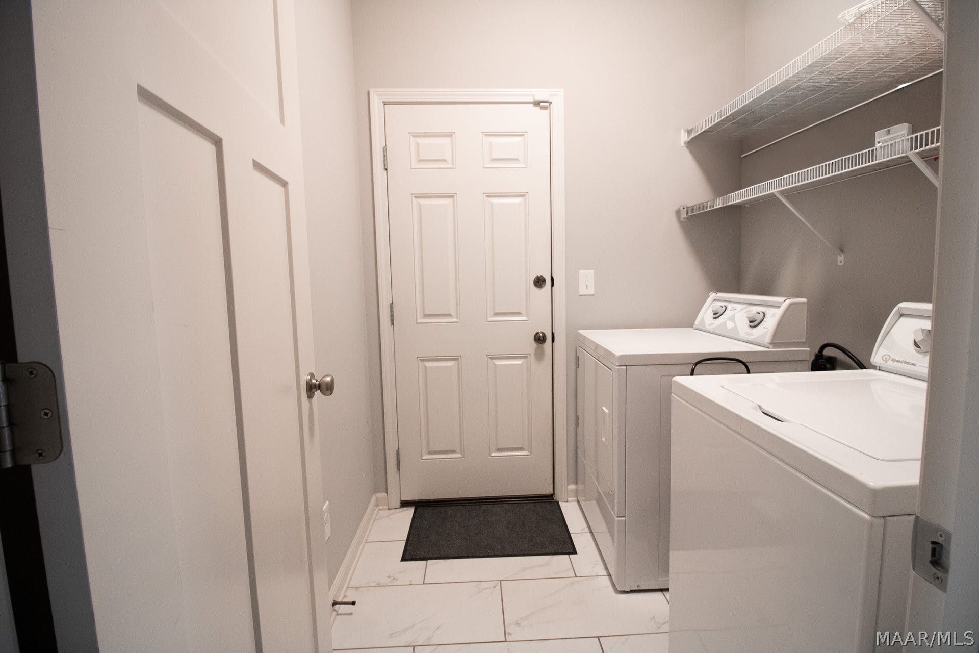 9147 White Poplar Circle, Pike Road, AL 36064