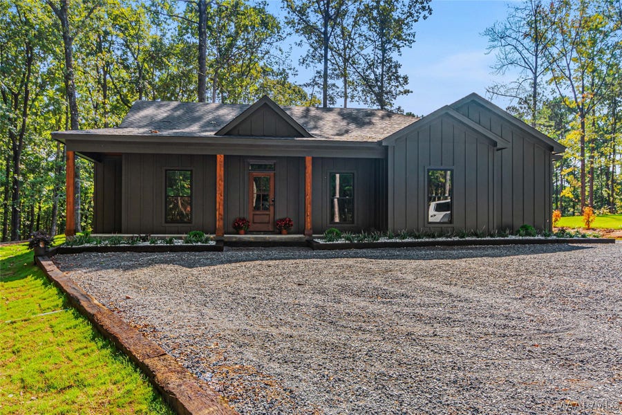 Property photo for 254 Mccain Road, Eclectic, AL