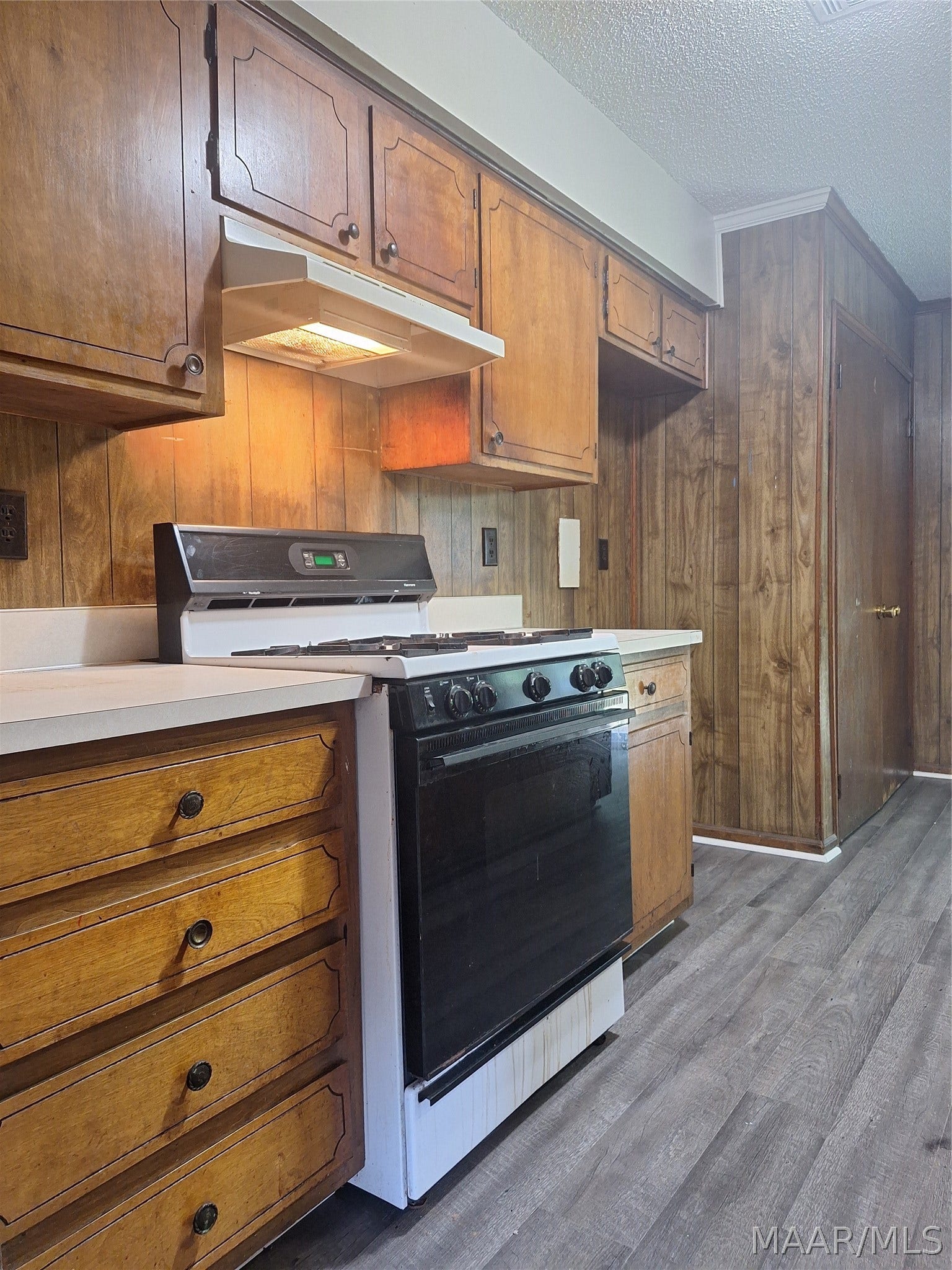 5843 Wares Ferry Road, Montgomery, AL 36117