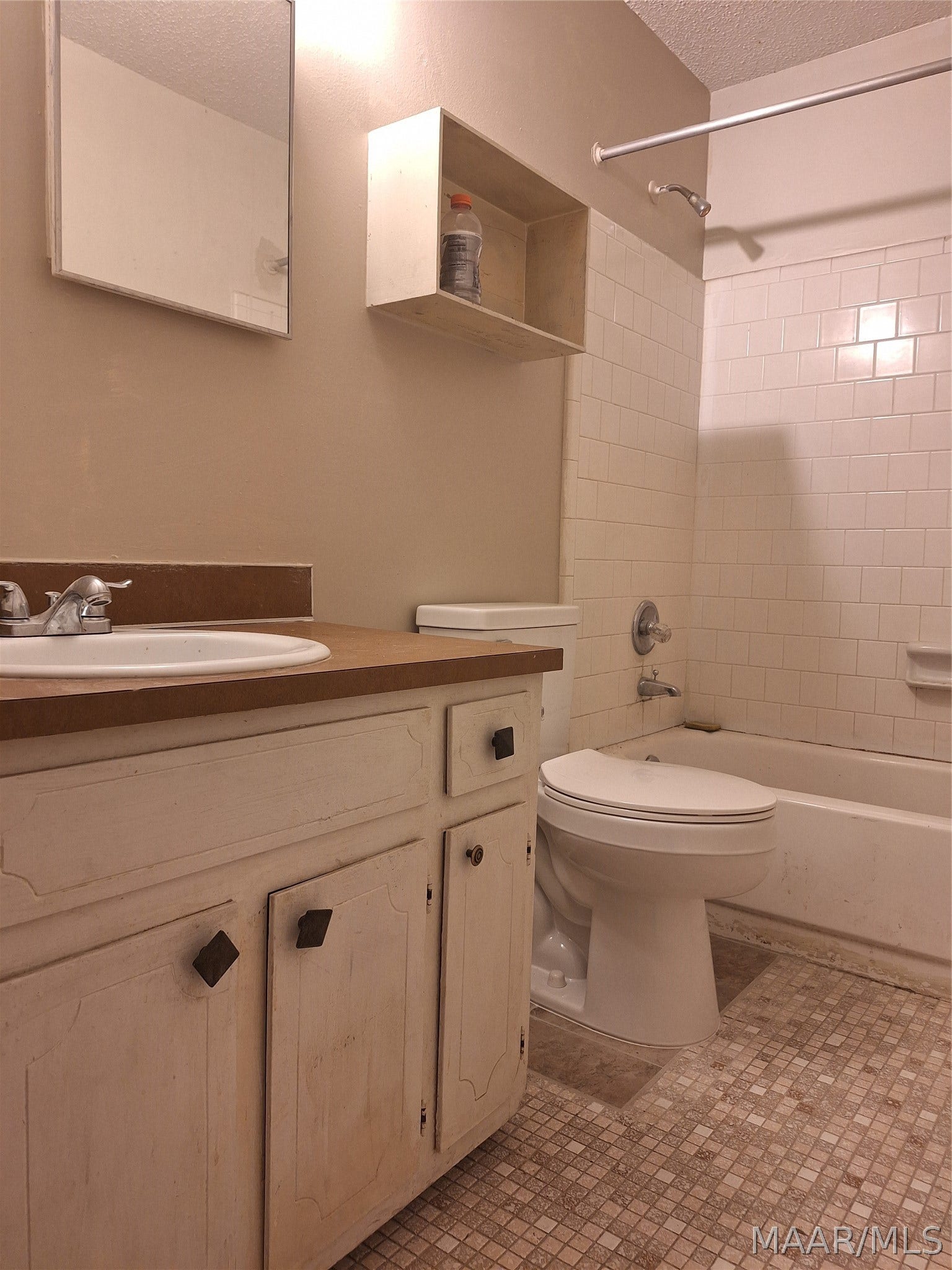 5843 Wares Ferry Road, Montgomery, AL 36117