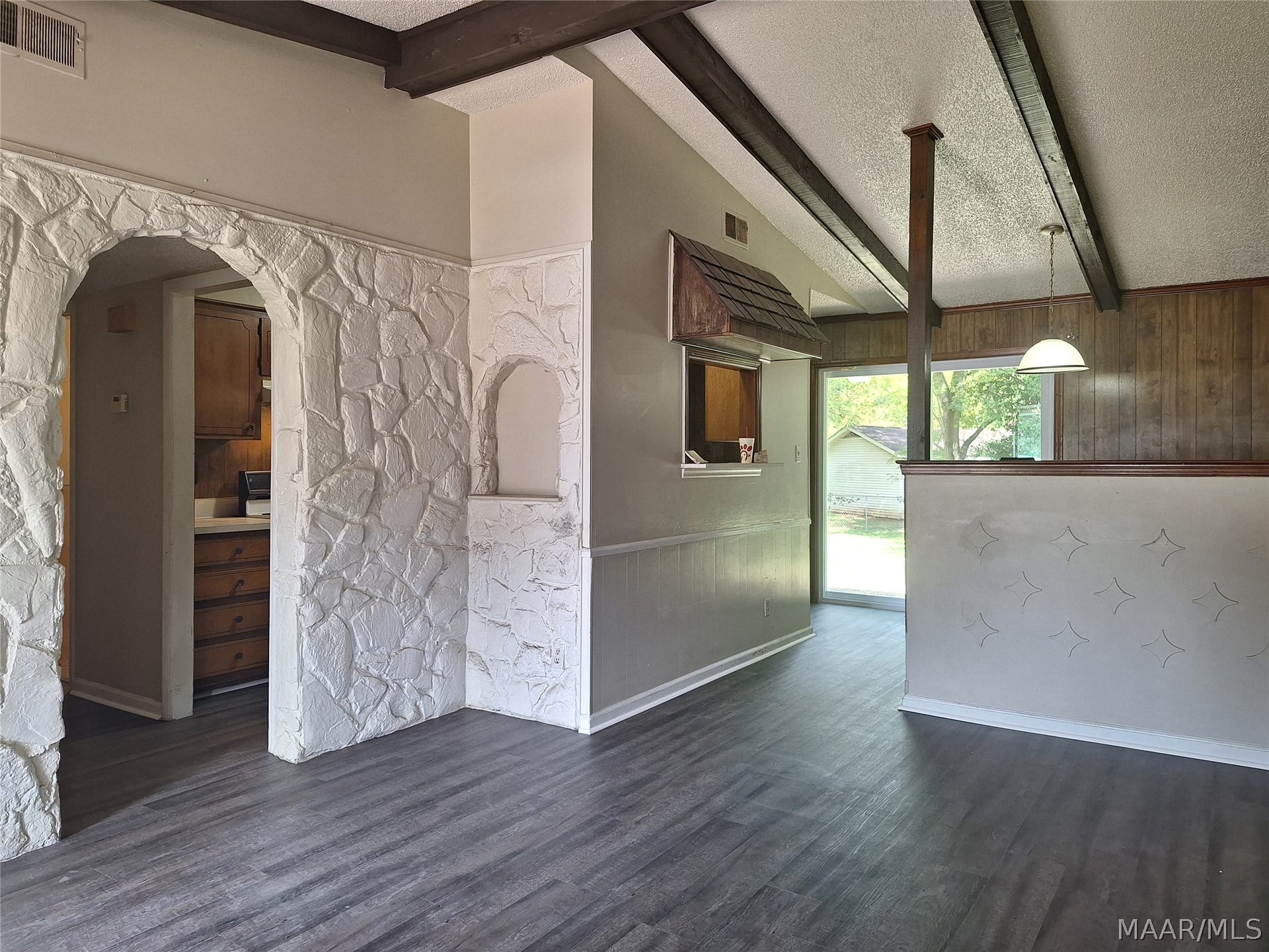 5843 Wares Ferry Road, Montgomery, AL 36117