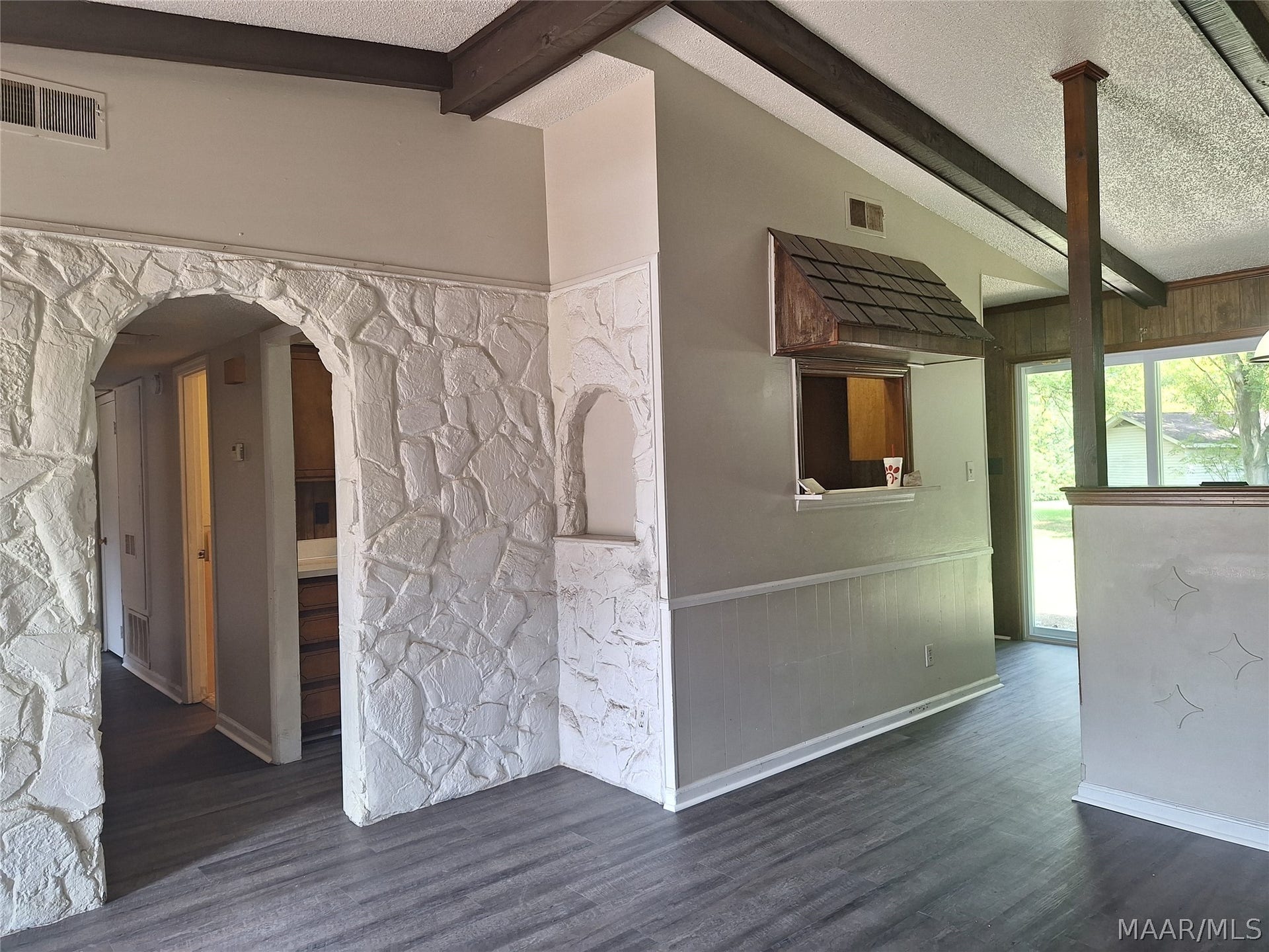 5843 Wares Ferry Road, Montgomery, AL 36117