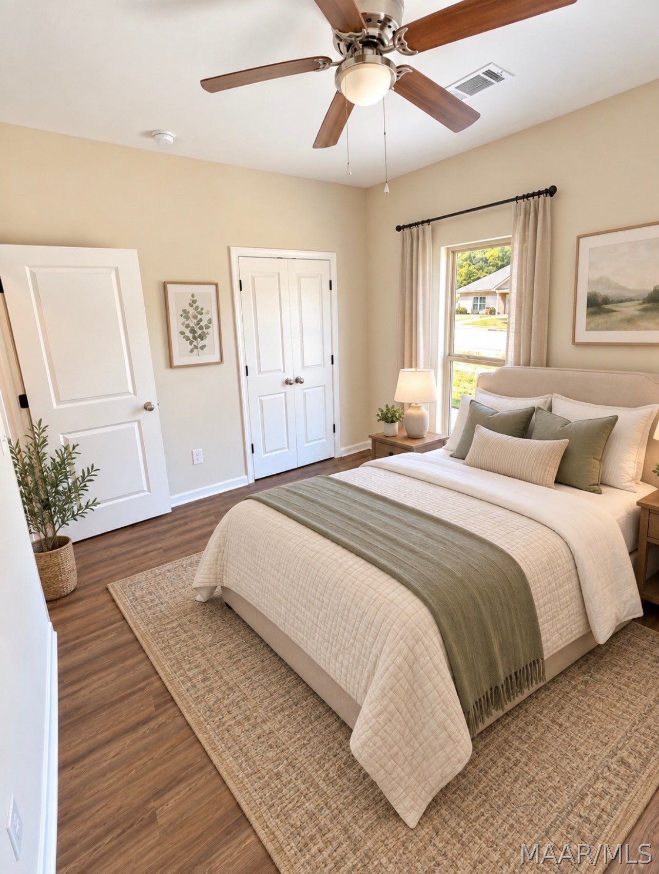 35 Ashley Drive, Shorter, AL 36075 Virtually staged