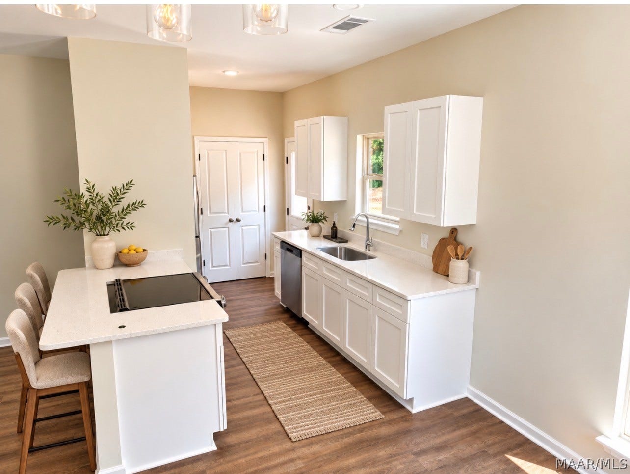 35 Ashley Drive, Shorter, AL 36075 Virtually staged