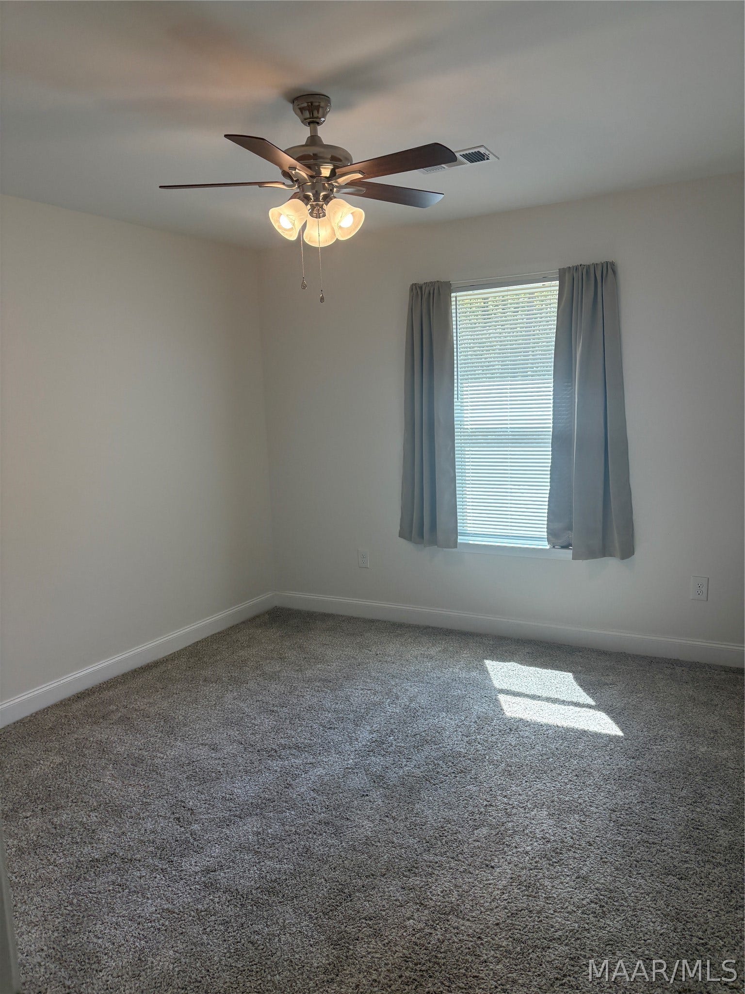 1169 River Falls Road, Wetumpka, AL 36092