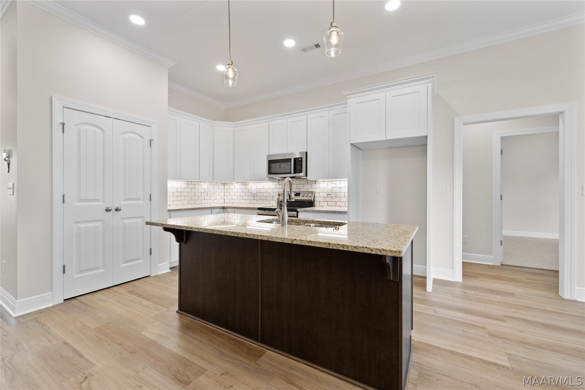 10 County Road 1081, Clanton, AL 35046