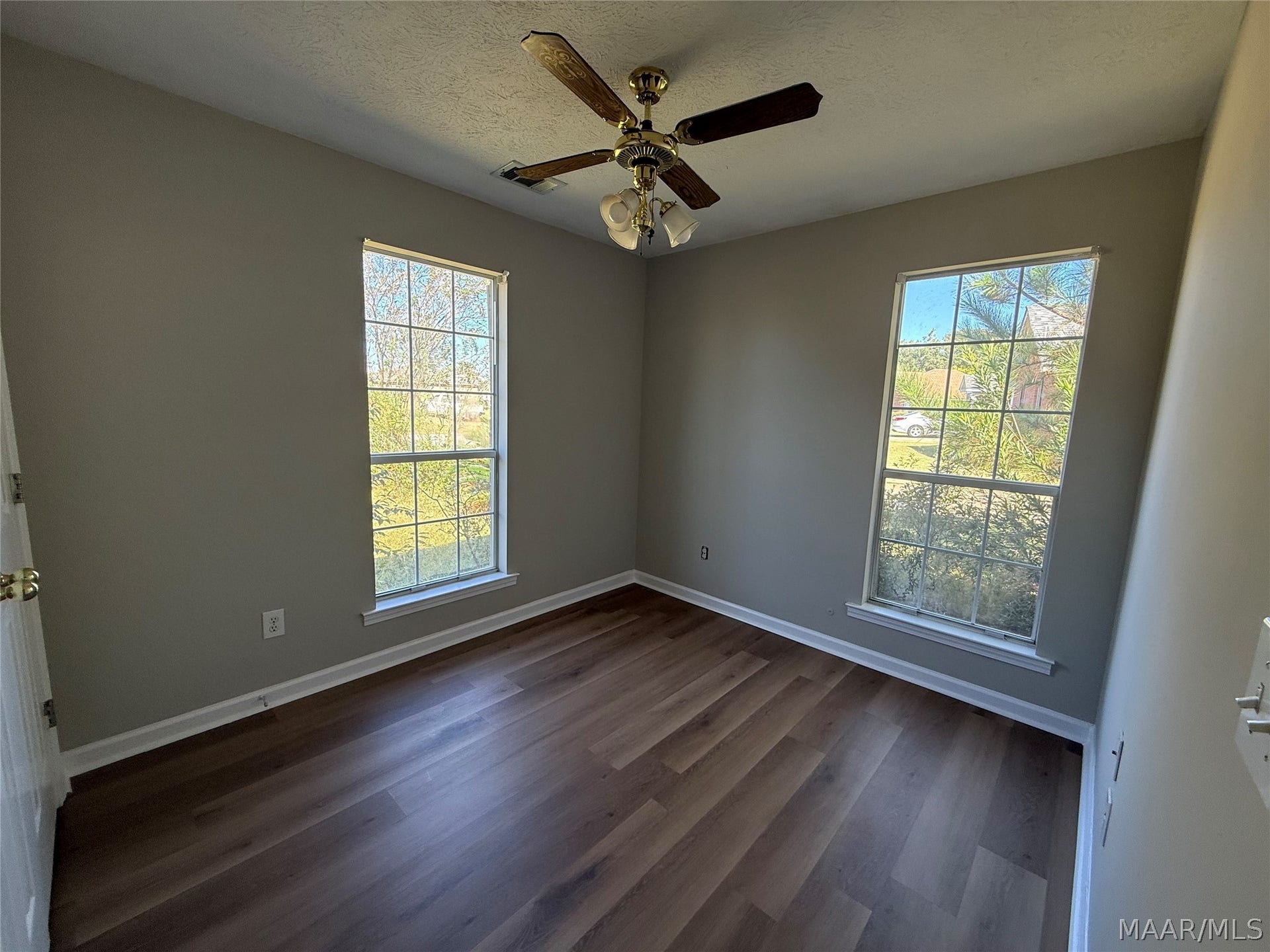 96 Foxdale Road, Millbrook, AL 36054 96 Foxdale Road, Millbrook, AL 36054