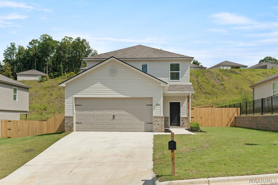 Property photo for 285 Jemison Trails Drive, Jemison, AL