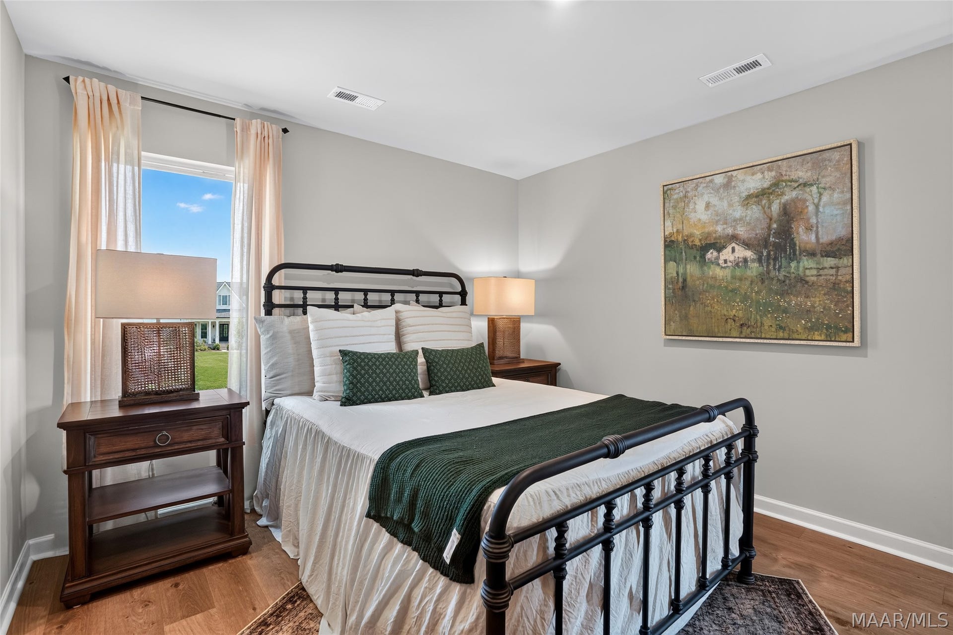 285 Jemison Trails Drive, Jemison, AL 35085 285 Jemison Trails Drive, Jemison, AL 35085