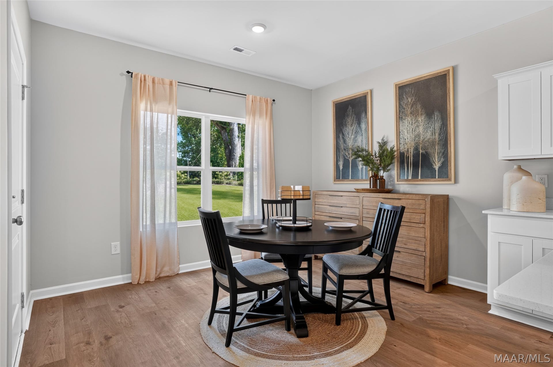 285 Jemison Trails Drive, Jemison, AL 35085 285 Jemison Trails Drive, Jemison, AL 35085