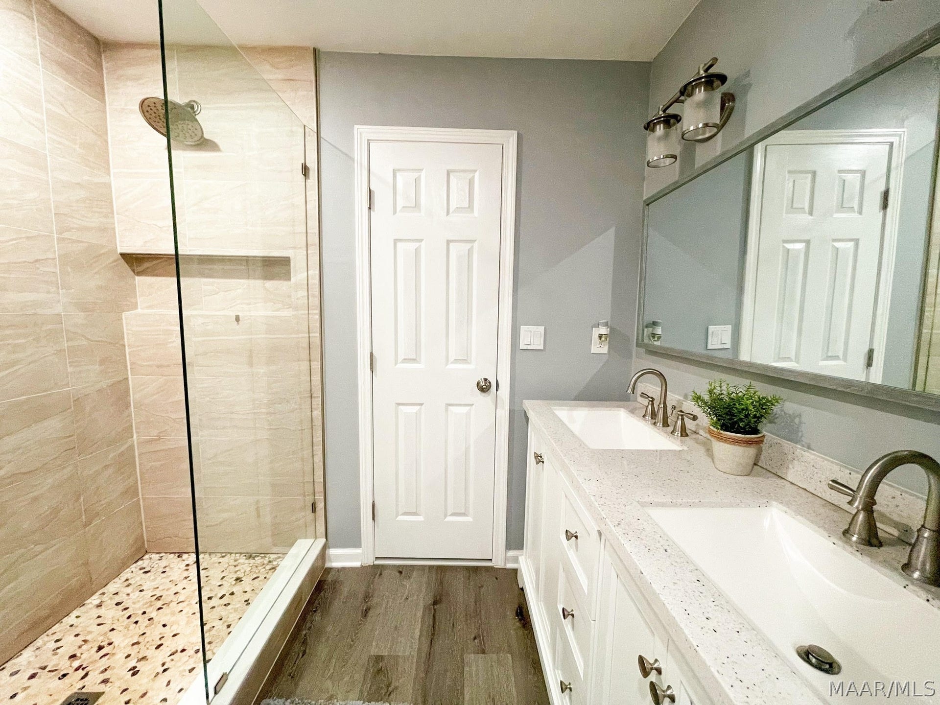 2112 Halcyon Downs Loop, Montgomery, AL 36117 2112 Halcyon Downs Loop, Montgomery, AL 36117